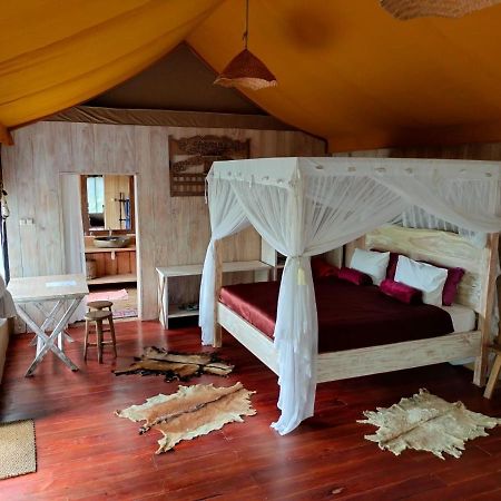 Sang Giri Mountain Tent Resort By Ahm Джатилувих Экстерьер фото