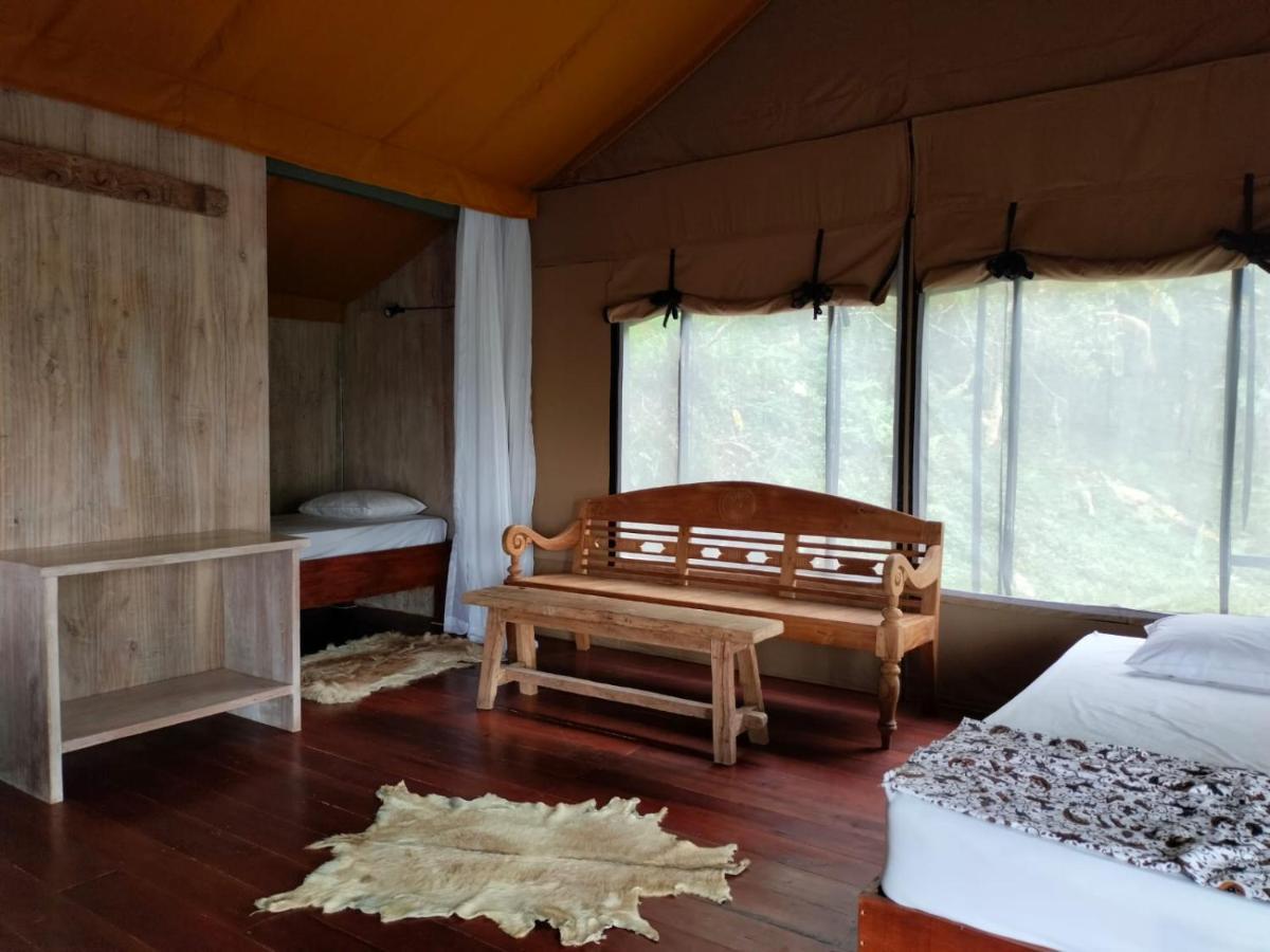 Sang Giri Mountain Tent Resort By Ahm Джатилувих Экстерьер фото