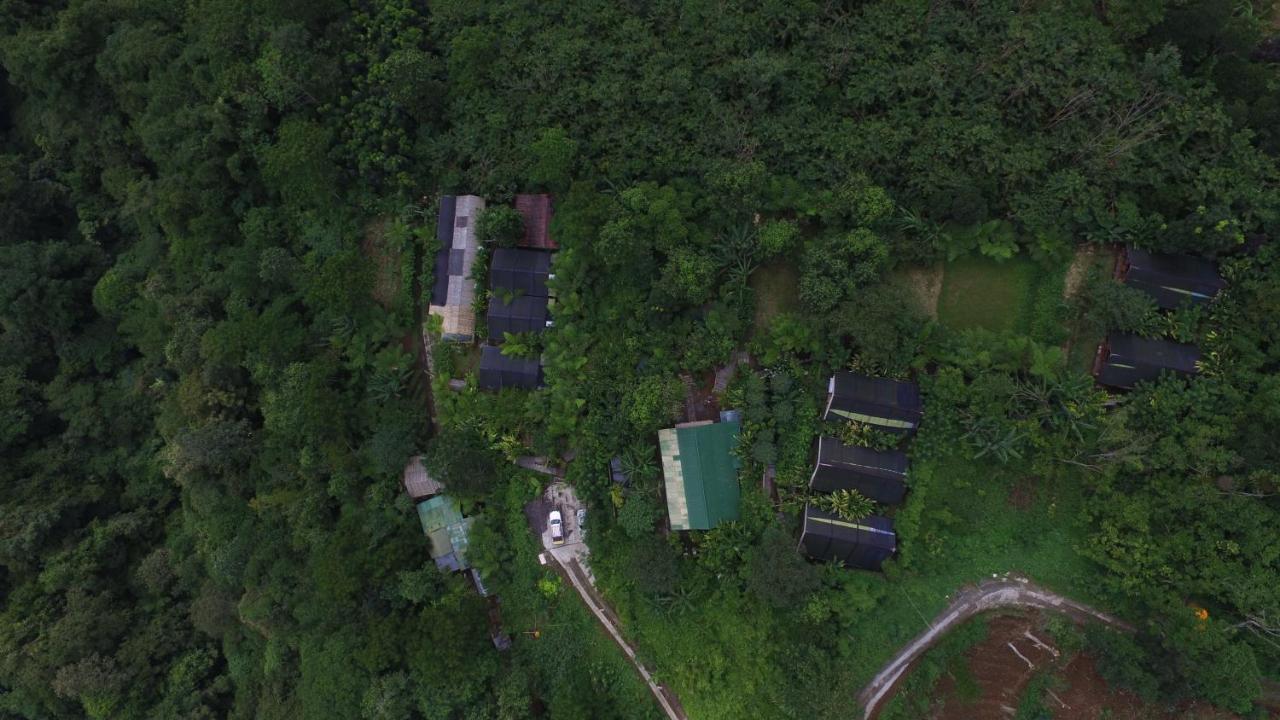 Sang Giri Mountain Tent Resort By Ahm Джатилувих Экстерьер фото